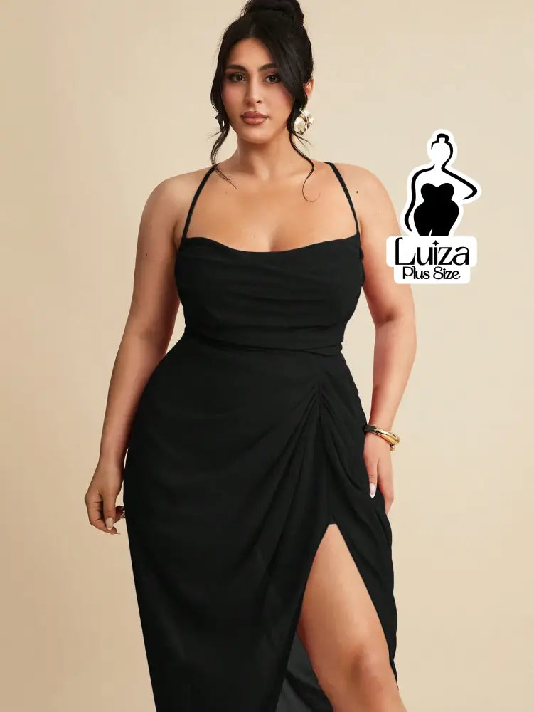 Vestido Longo Justo Drapeado Fenda Profunda Plus Size Vestido Longo Justo Drapeado Fenda Profunda Plus Size