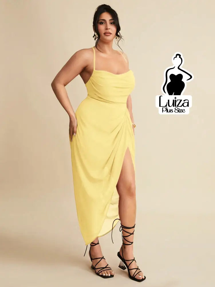 Vestido Longo Justo Drapeado Fenda Profunda Plus Size Vestido Longo Justo Drapeado Fenda Profunda Plus Size