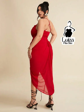 Vestido Longo Justo Drapeado Fenda Profunda Plus Size Vestido Longo Justo Drapeado Fenda Profunda Plus Size