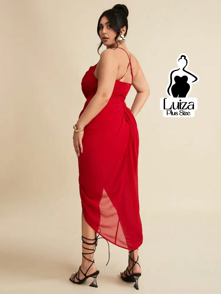 Vestido Longo Justo Drapeado Fenda Profunda Plus Size Vestido Longo Justo Drapeado Fenda Profunda Plus Size