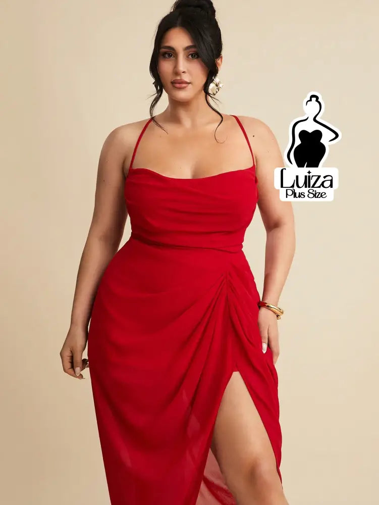 Vestido Longo Justo Drapeado Fenda Profunda Plus Size Vestido Longo Justo Drapeado Fenda Profunda Plus Size
