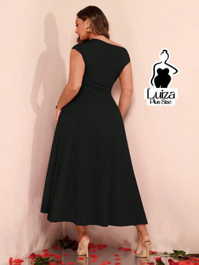 Vestido Midi Assimétrico Um Ombro Fenda Lateral Plus Size Vestido Midi Assimétrico Um Ombro Fenda Lateral Plus Size