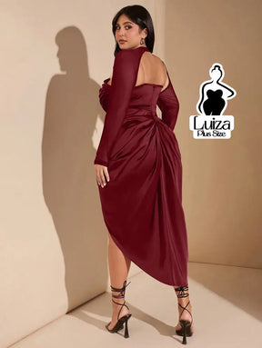 Vestido Midi Corset Manga Tule Fenda Lateral Plus Size Vestido Midi Corset Manga Tule Fenda Lateral Plus Size