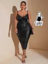 Vestido Midi Couro Sintético Decote V Drapeado Plus Size Preto / G Vestido Midi Couro Sintético Decote V Drapeado Plus