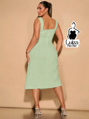 Vestido Midi Fenda Lateral Alças Largas Elegante Plus Size Vestido Midi Fenda Lateral Alças Largas Elegante Plus Size