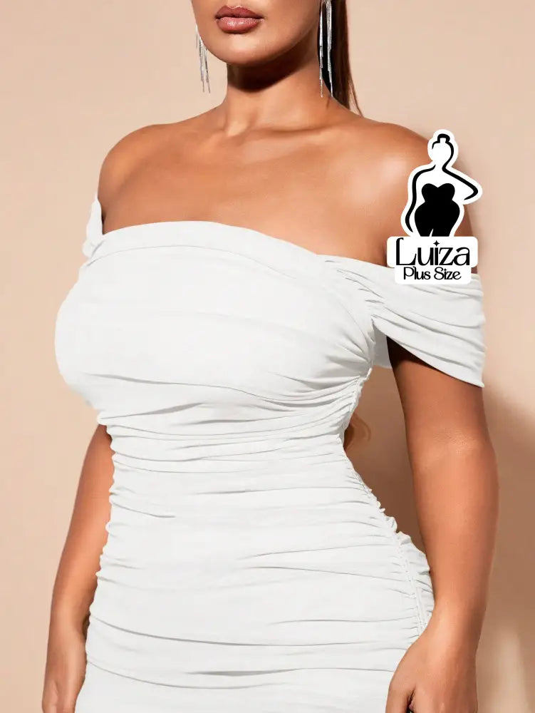 Vestido Midi Ombro A Ombro Justo Drapeado Plus Size Vestido Midi Ombro A Ombro Justo Drapeado Plus Size
