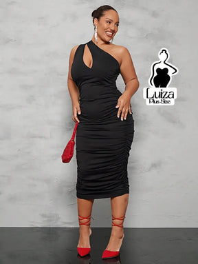 Vestido Midi Um Ombro Só Recorte Drapeado Elegante Plus Size Vestido Midi Um Ombro Só Recorte Drapeado Elegante Plus